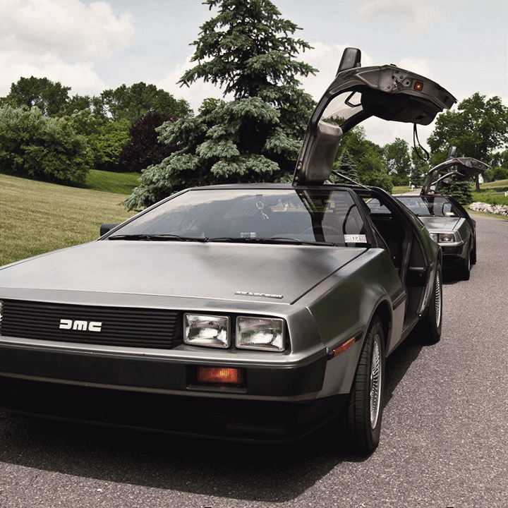 Sunny DeLorean drive